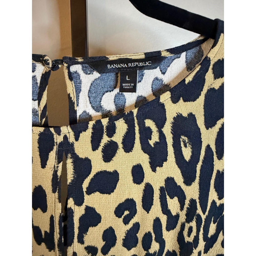 Banana Republic Leopard Print Peplum Blouse Tan Black Long Sleeve Large